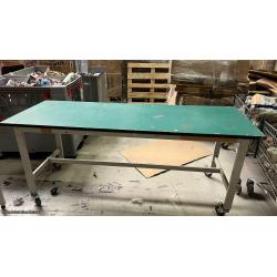 14 Tweedehands Werktafels