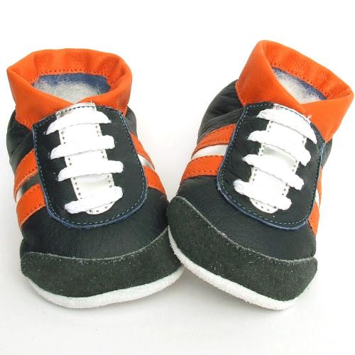 Aapie Street Boston, Babyschoenen