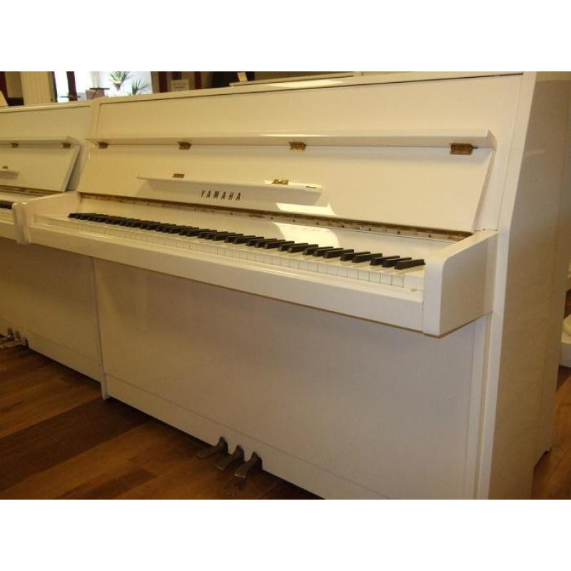 Groot aanbod witte Piano's-30 op voorraad- Yamaha B1-1250,-