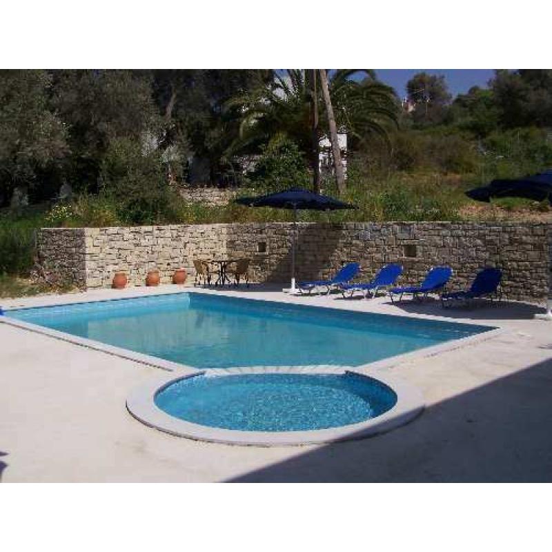 Bungalow met zwembad Zuid Kreta te huur **** 9,3 OP ZOOVER !
