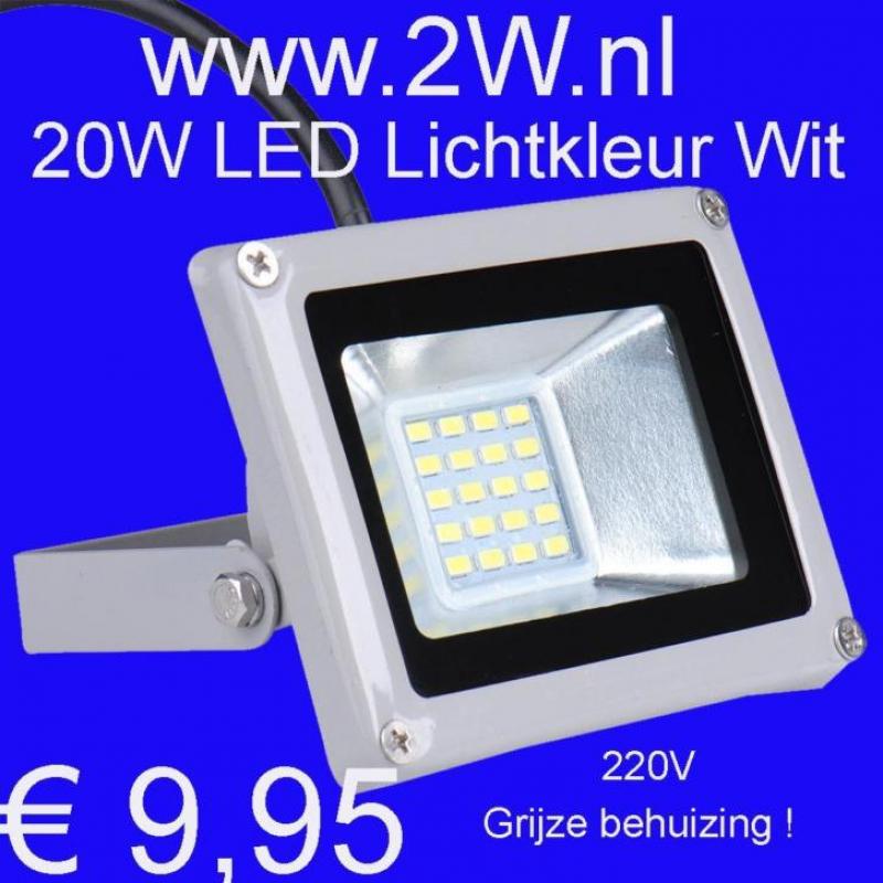 LED 10W bouwlamp accu en lader € 19,95 Voorraad