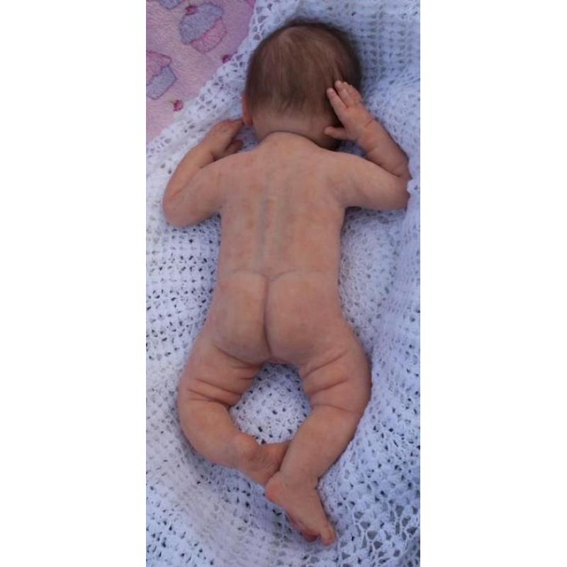 Vol siliconen baby Lucy Just Awake 58 cm, Full body
