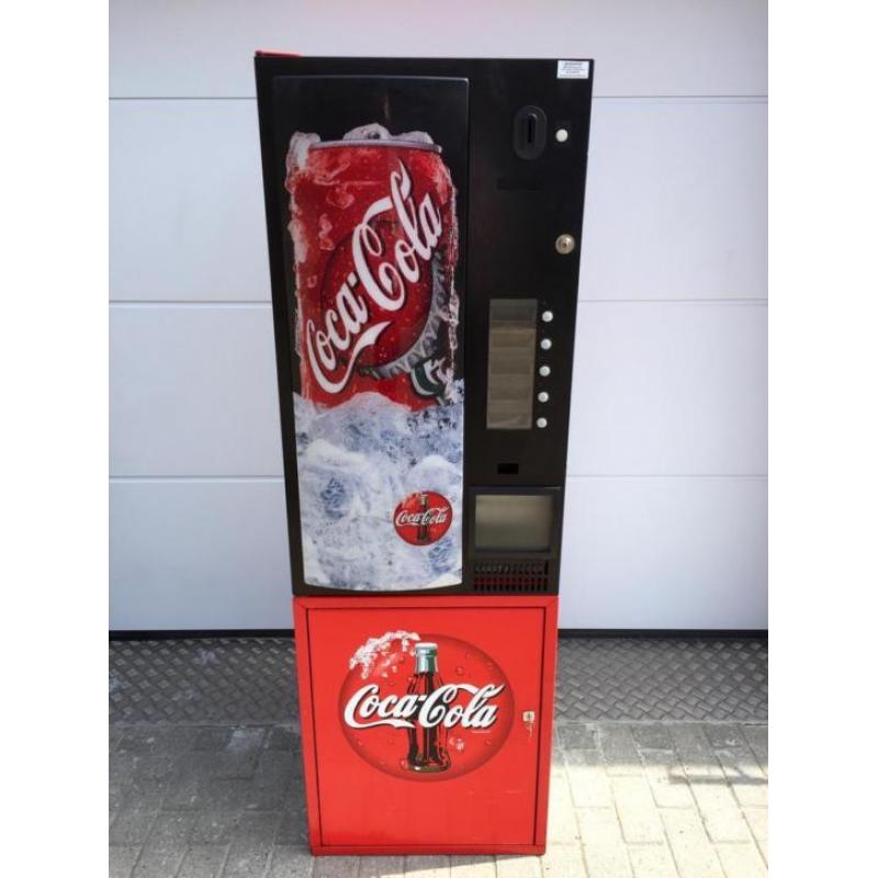 Frisdrankautomaat Blikjes automaat Frisdrank automaat Cola