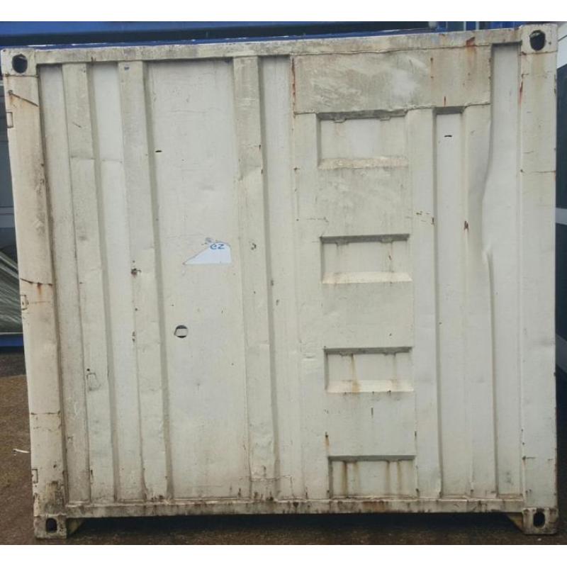 Stalen opslagcontainer 3x2x2.10 mtr. (10 feet)