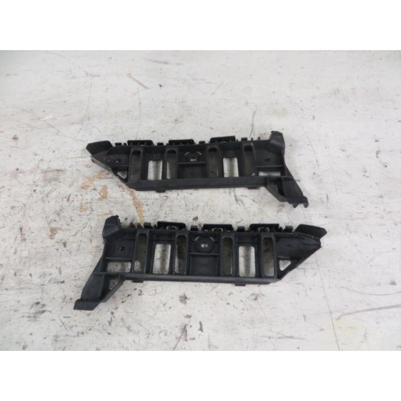 set bumpersteunen vw caddy 3 2k0 04 10
