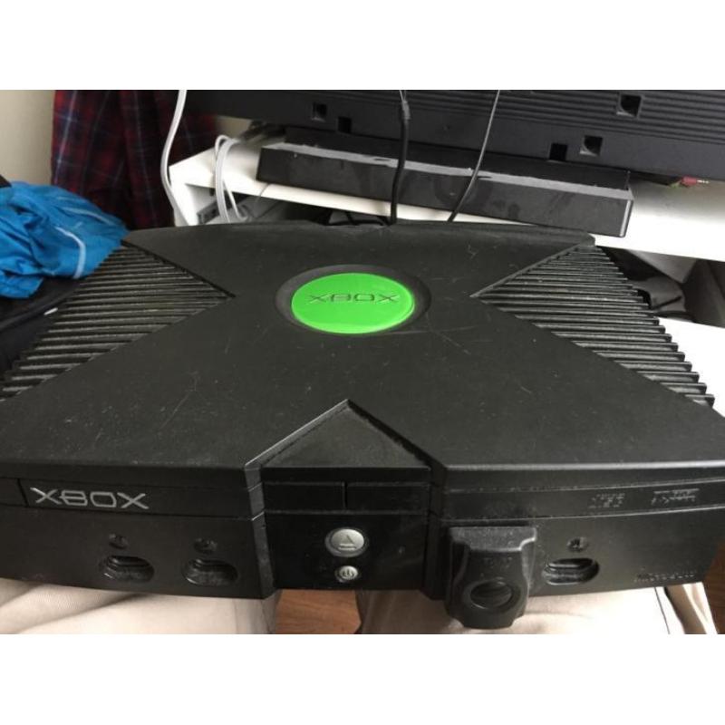 Xbox compleet met stuur en games