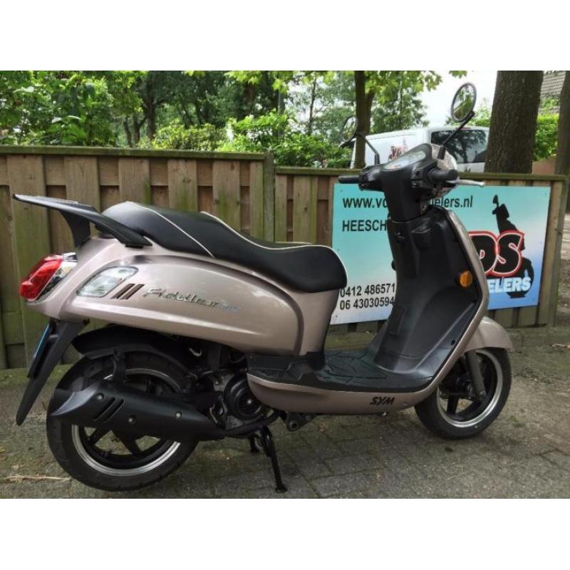 Sym Fiddle 2 25km 4t snorscooter NIEUW STAAT