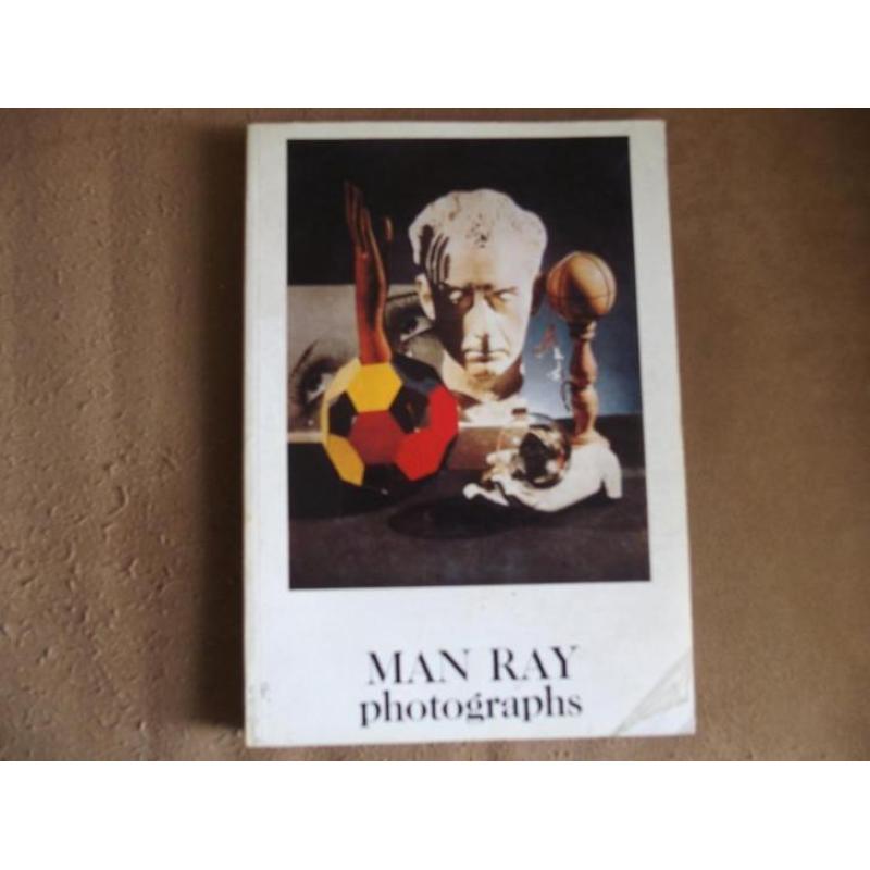 Man Ray photographs - engels -