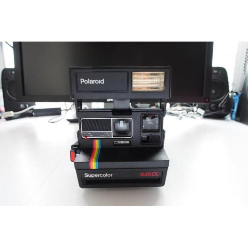 Polaroid 635CL Supercolor Camera