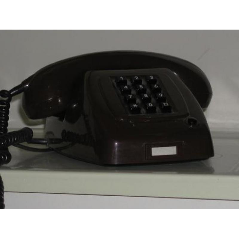 druktoetstelefoon bruin retro jaren 70 vintage design PTT