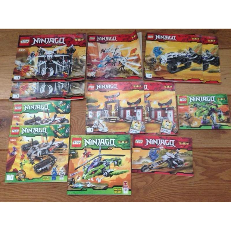 Lego partij, 8 dozen vol met lego en 110 beschrijvingen