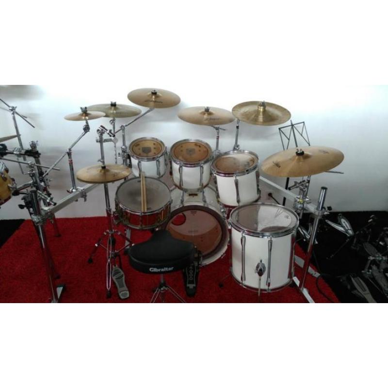 Pearl MLX 6-delig incl. Pearl rack , Zildjian cymbalset etc