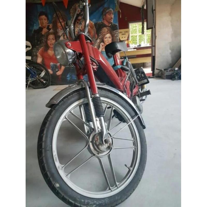 Stoere puch rood