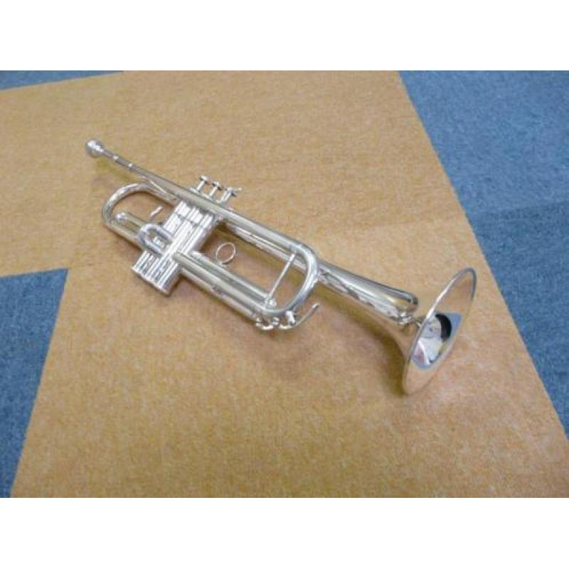 Yamaha YTR4335G verzilverde Bes trompet in absolute nwstaat