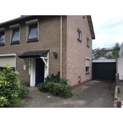 Vrijstaand woonhuis met Garage te Huur in Oss