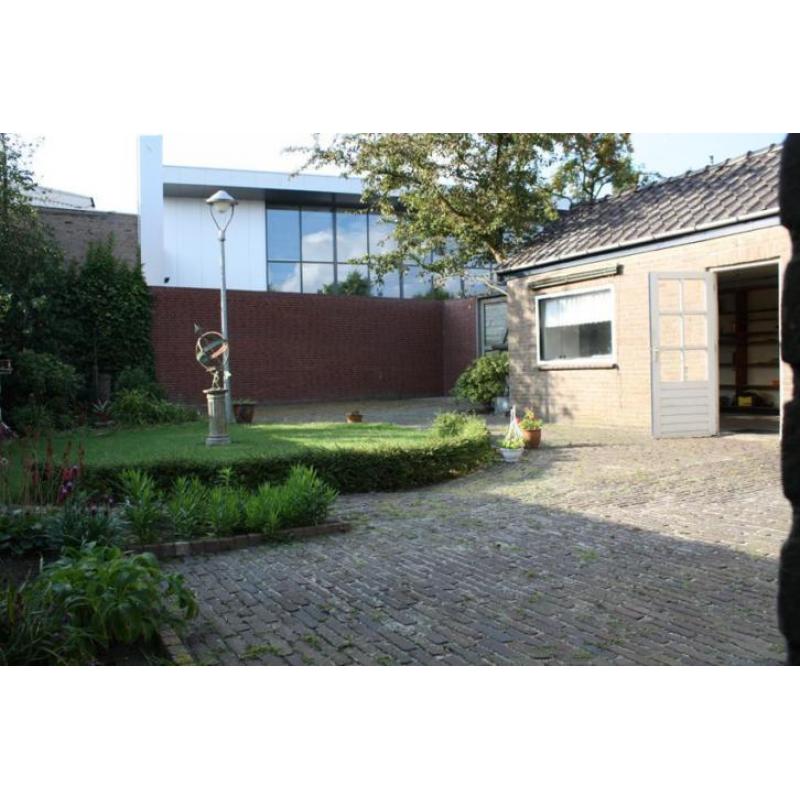 Vrijstaand woonhuis met Garage te Huur in Oss