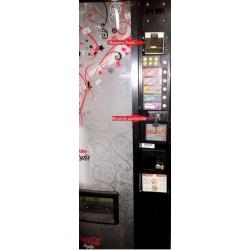 Coca Cola Machine automaat (190 cans) met Euro munten