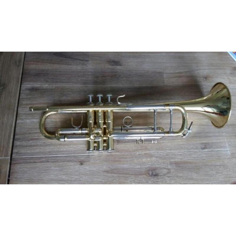 Vincent Bach 37 trompet