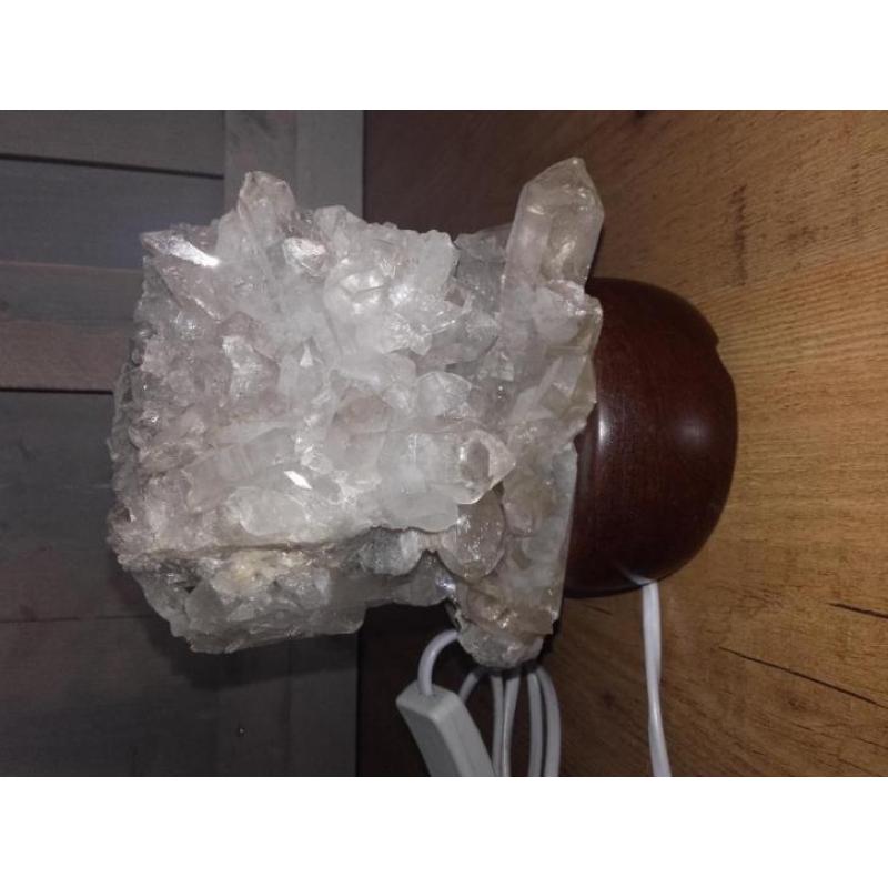 Lamp bergkristal cluster meer dan 2 kg!