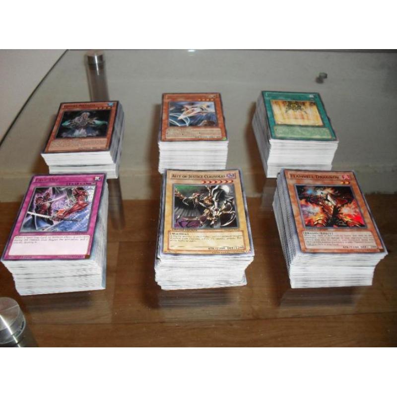 500 Yu-gi-oh kaarten