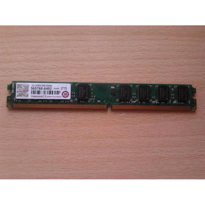 1x 2 GB DDR2 RAM 800 MHz