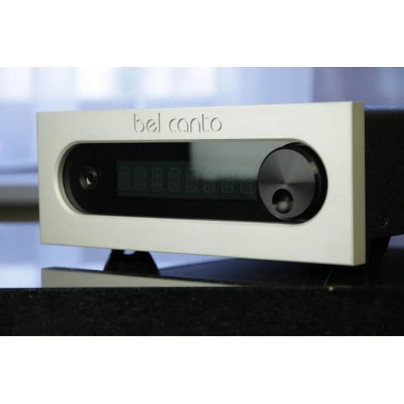 Bel Canto DAC 2.5 ( inruil tuner ?).
