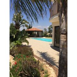 BOEK NU! Prachtige villa met zwembad in Cyprus.