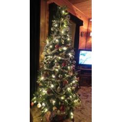 Prachtige Kunst-Kerstboom 215cm Incl. Verlichting. Black-Box