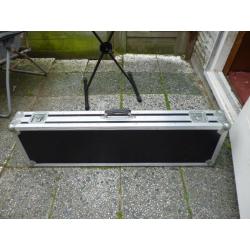 mooie flightcase voor nord synthesizer