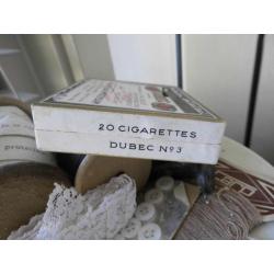 Dubec kartonnen sigarettendoos. Uit 1900-1915! (168)