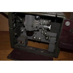 Bell and Howell Filmosound 179 (made in U.S.A 1945 t/m1949)
