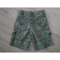 Korte broek merk Compromise mt 116