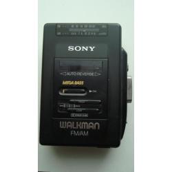 Walkman Sony met Dolby, autoreverse, Megabass AM/FM radio