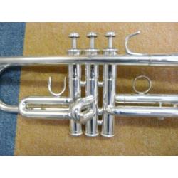 Yamaha YTR4335G verzilverde bes trompet absolute nieuwstaat