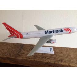 Modelvliegtuig van Martinair Boeing 767- 300ER