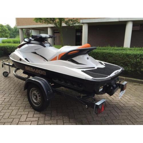 Sea doo ROTAX 4-TEC 2011! INTELLIGENT BRAKE EN REVERSE
