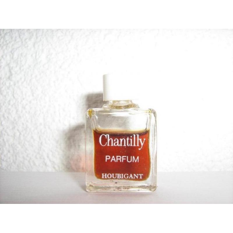 Oude parfum Chantilly van Houbigant
