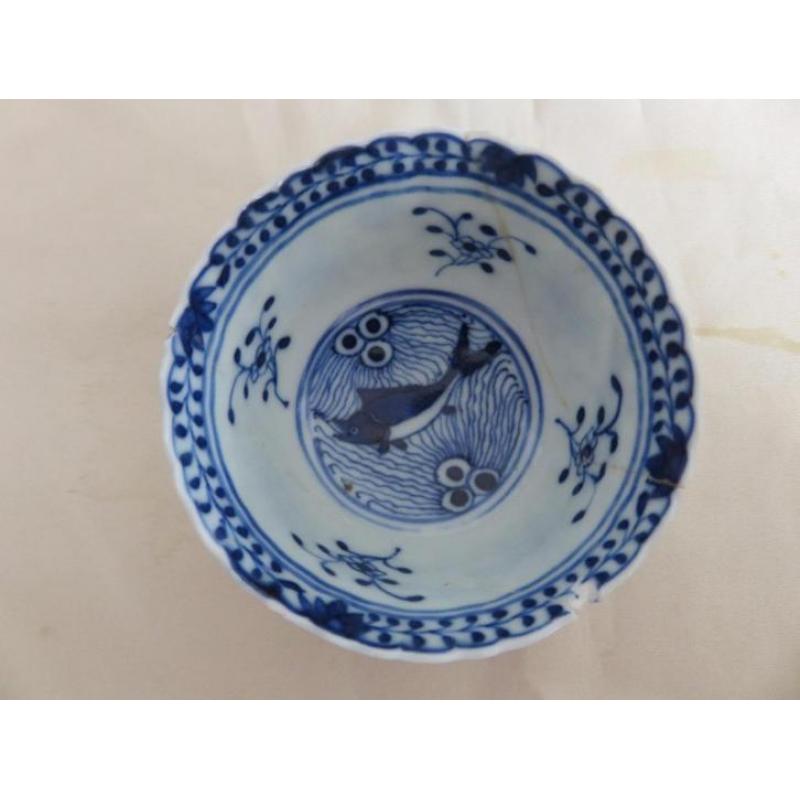 Chinese kommetje blauw/wit Kangxi (decor vis) 19e eeuw