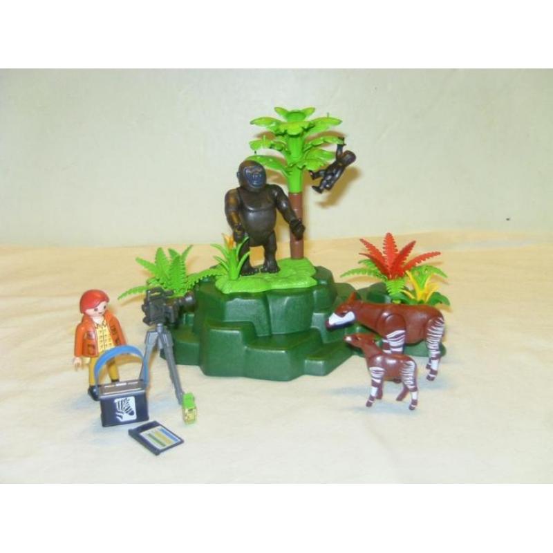 Playmobil Wild Life Gorilla's en Okapi's 5415 5273