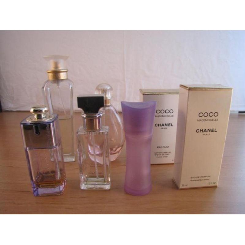 6297 - 7 parfumflesjes etc o.a. chanel € 15