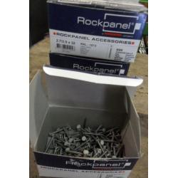 RVS Rockpanel nagels met witte kop (a9)24