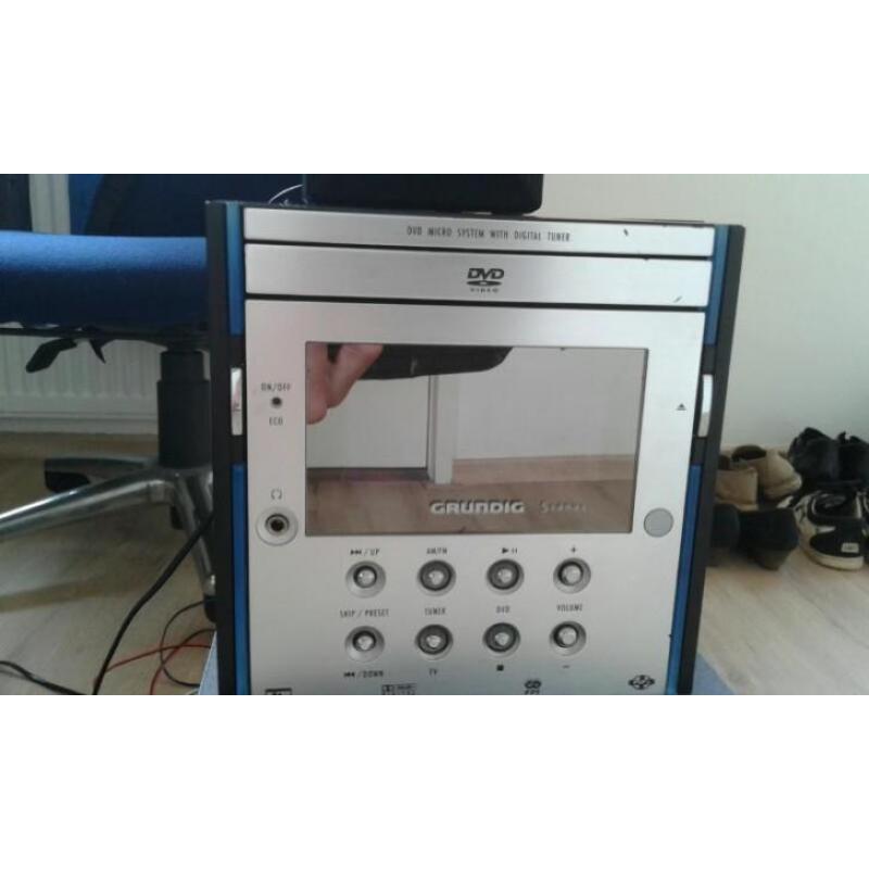 Grundig DVD micro system with digital tuner