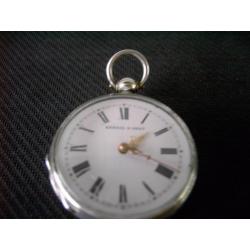 dames horloge met sleutel opwinding plm 1900-1920