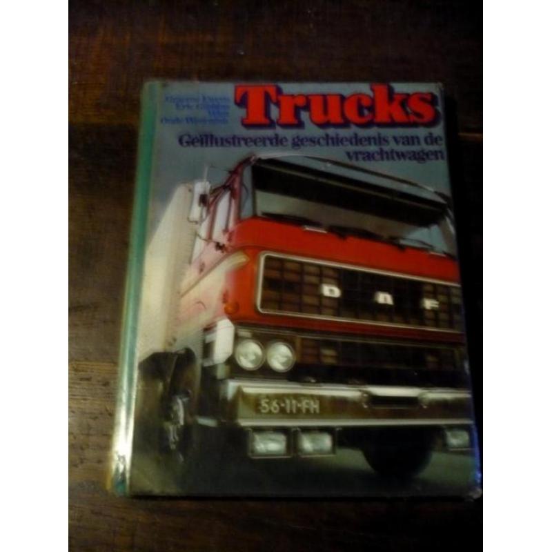 Trucks, geïllustreerde geschiedenis van de vrachtwagen
