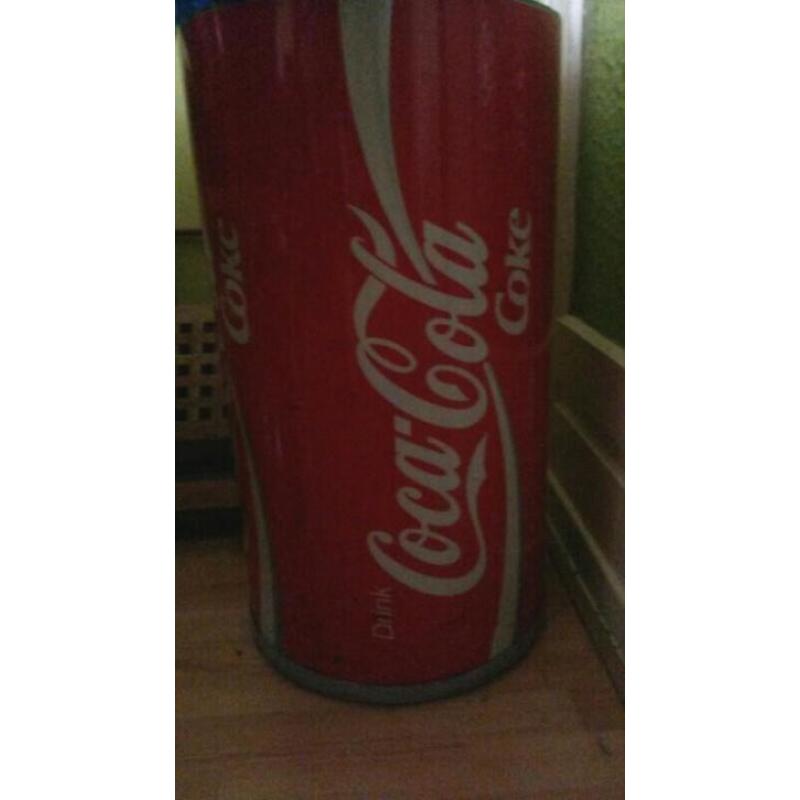 Grote Coca-Cola ton