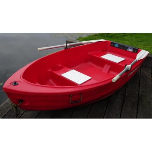 Pioner 8 Roeiboot