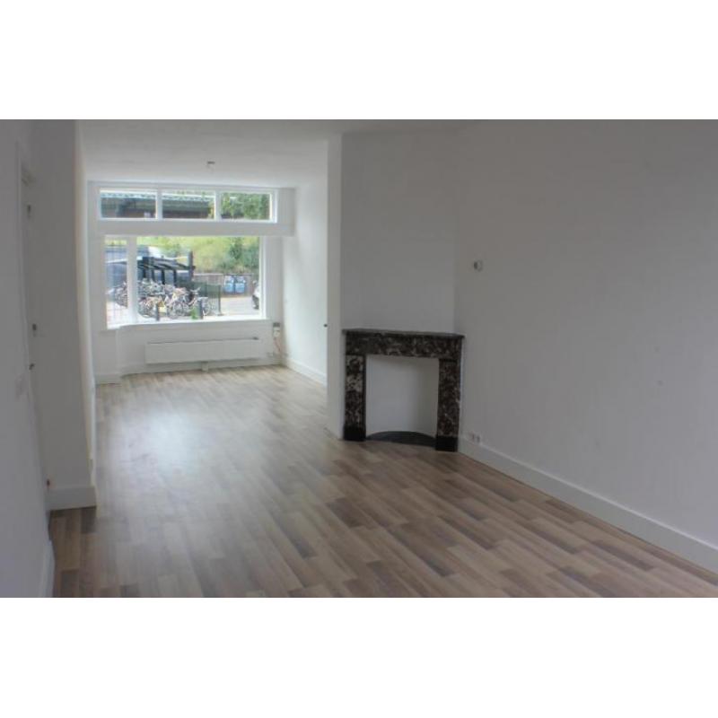 Te Koop Diepenveenseweg 54, Jaren 30 Volledig gerenoveerd!