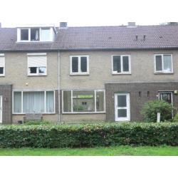 Ruime tussenwoning de Meesterstraat 3 te Oss
