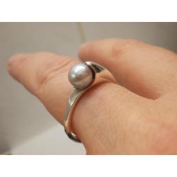 zilveren oude Design ring met echte parel nr.979