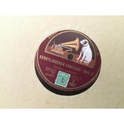 Vinyl uit de 40-50-er jaren, ook 78 toeren.